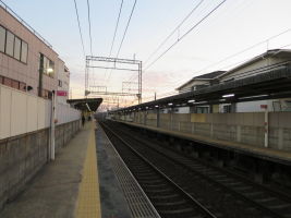富野荘駅
