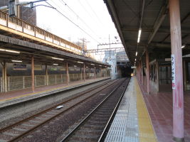 東山駅