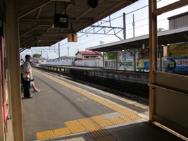 2011/05/02伊豆仁田駅ホーム