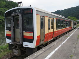 会津川口駅