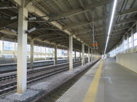 浦佐駅