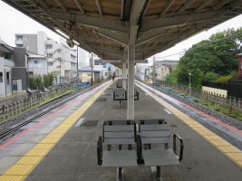 鬼越駅