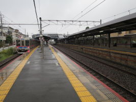 東中山駅