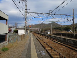 安登駅