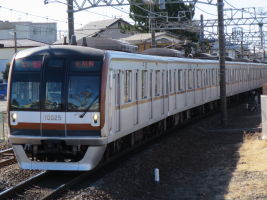 東京地下鉄10000系