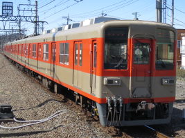 東武鉄道8000系