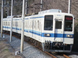 東武鉄道8000系