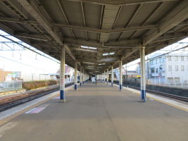 高坂駅
