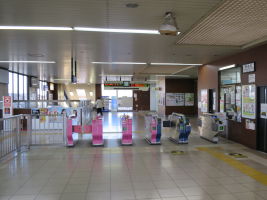 高坂駅