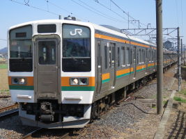 211系