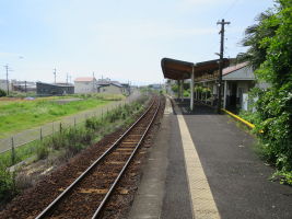 二月田駅