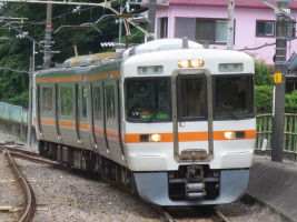 313系