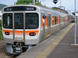 下曽我駅