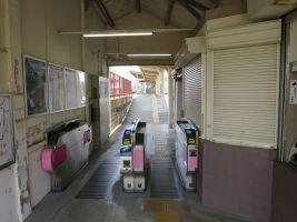 岡田浦駅