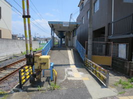 貝塚市役所前駅