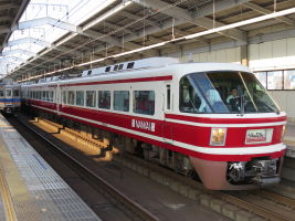 天下茶屋駅
