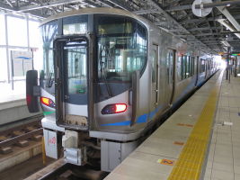 あいの風とやま鉄道521系