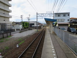 割出駅