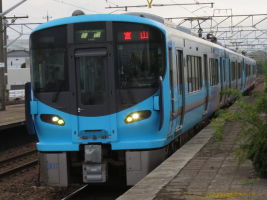 IRいしかわ鉄道521系