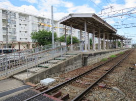 額田住宅前駅