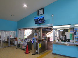 津幡駅