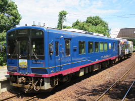 NT200形