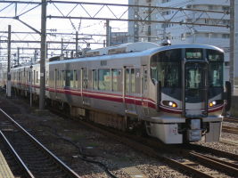 521系