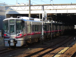 521系