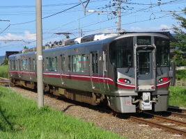 521系