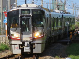 521系
