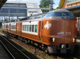 273系