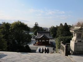 2012/02/10鶴岡八幡宮　大石段上からの眺め