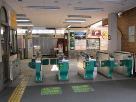 2012/02/10鎌倉駅江ノ電改札