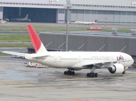 2012/10/07JAL Boeing 777-200