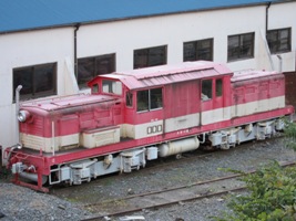 ディーゼル機関車DD100形