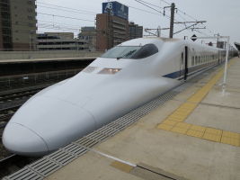 新幹線700系