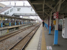 新栃木駅