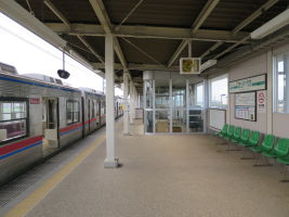 芝山千代田駅