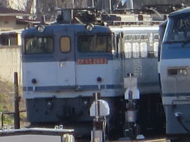電気機関車EF65形