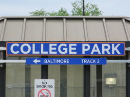 College Park駅
