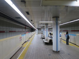 瑞穂区役所駅