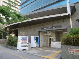 瑞穂区役所駅