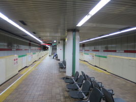 鶴里駅