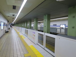 六番町駅
