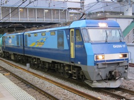 電気機関車EH200形