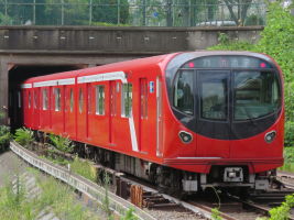 東京地下鉄2000系